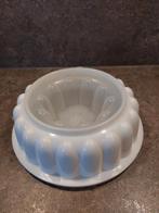 Tupperware puddingvorm vliegende schotel., Ophalen of Verzenden, Zo goed als nieuw, Wit