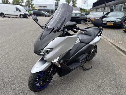 Yamaha Scooter TMAX SX ABS windscherm AKRAPOVIC, Motoren, Motoren | Yamaha, Bedrijf, Scooter, 12 t/m 35 kW, ABS