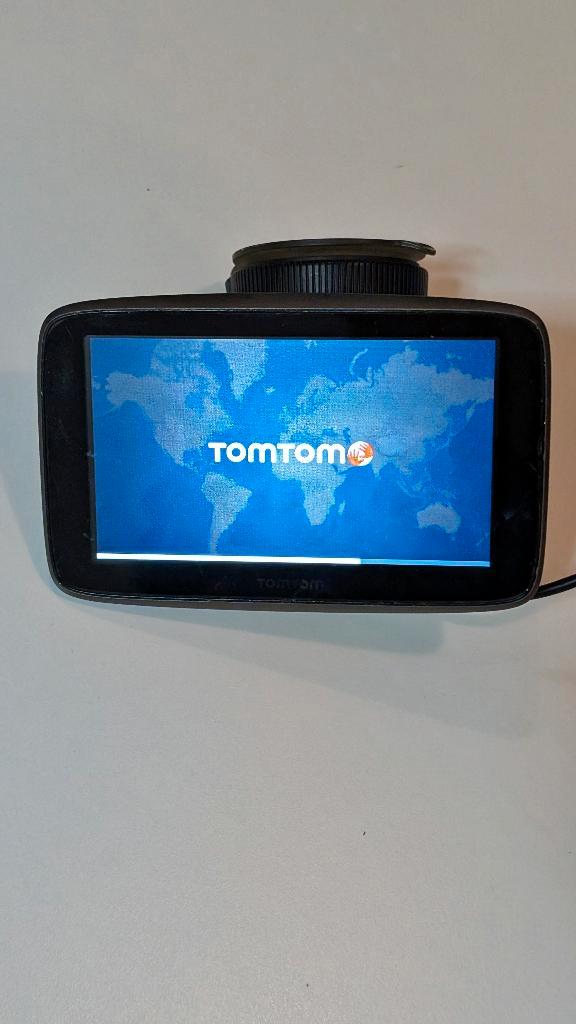 TomTom GO 5200 navigatiesysteem, Auto diversen, Autonavigatie, Zo goed als nieuw, Ophalen of Verzenden