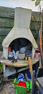 Gratis Stenen Buitenkeuken/Barbecue, Tuin en Terras, Ophalen of Verzenden, Gebruikt, Houtskool, Vrijstaand