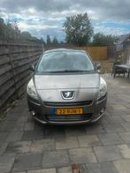 Peugeot 5008 1.6 THP 7PL 2011 Grijs, Auto's, Peugeot, Voorwielaandrijving, Handgeschakeld, Particulier, 83 €/maand