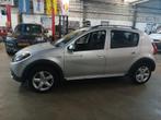 Dacia Sandero 1.6 Stepway, Auto's, Stof, Zwart, 4 cilinders, 1070 kg
