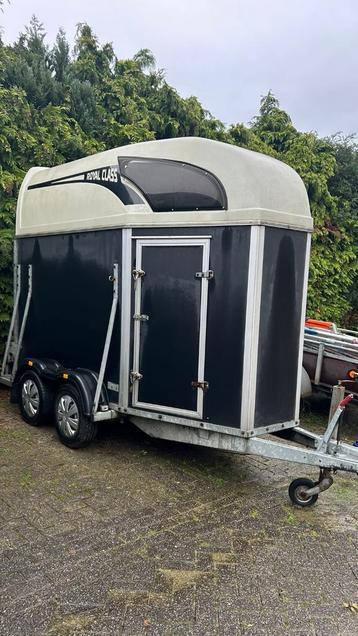 Atec 1,5 paards trailer. 2006, vernieuwde bodem beschikbaar voor biedingen