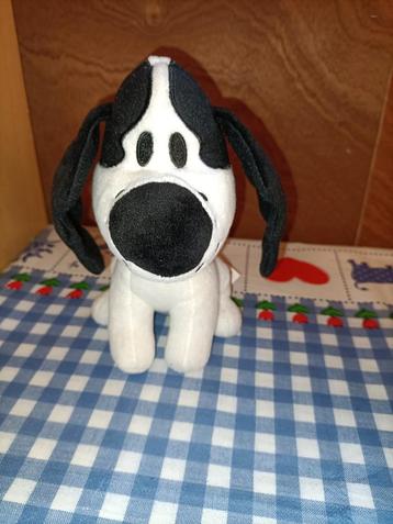 Charlie knuffel hond van Woezel en Pip 18 cm groot  beschikbaar voor biedingen