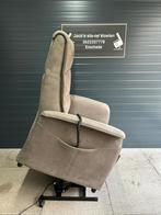 Sta op stoel merk Ciar, Huis en Inrichting, Fauteuils, Ophalen, Zo goed als nieuw, Leer, 50 tot 75 cm