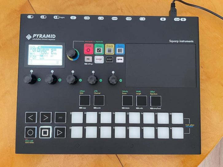 Squarp Pyramid MK3, Muziek en Instrumenten, Midi-apparatuur, Zo goed als nieuw, Ophalen of Verzenden