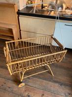 Rotan wieg, Ophalen, Gebruikt, Wieg