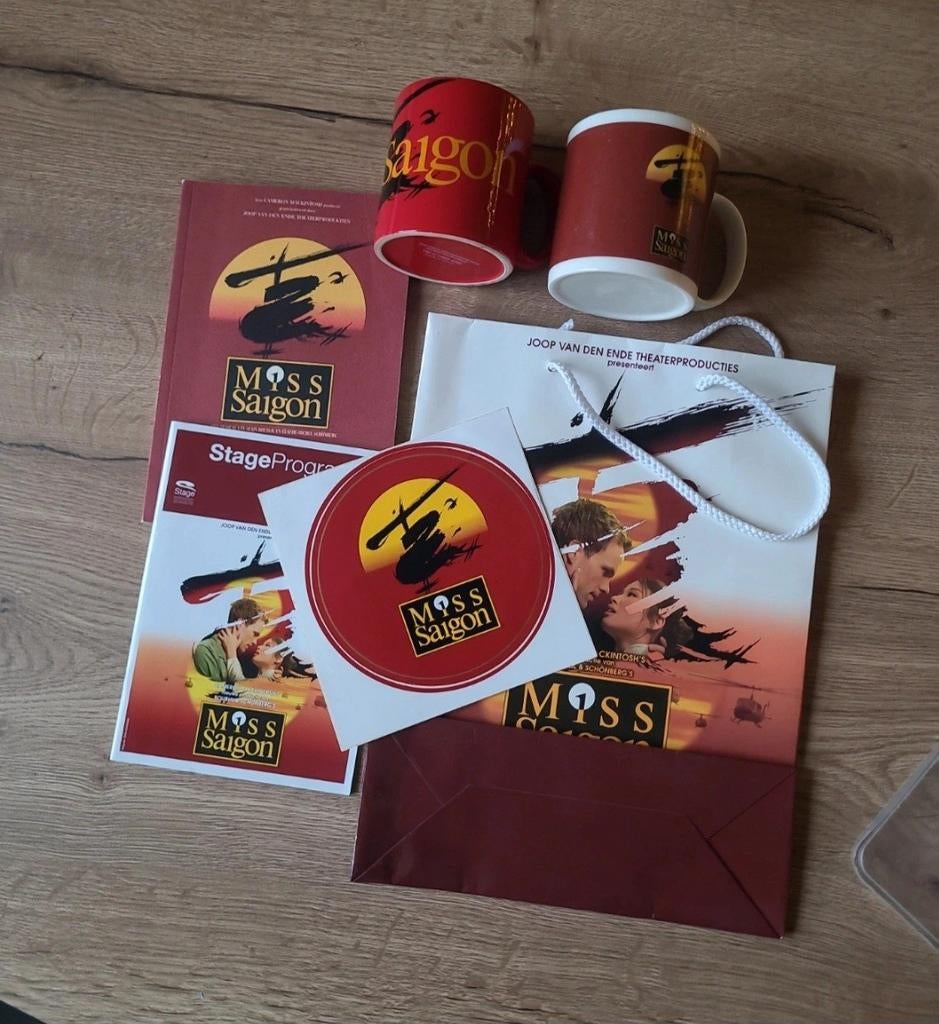 Miss Saigon Musical Pakket, Ophalen of Verzenden, Gebruikt, Tv, Gebruiksvoorwerp