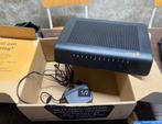 Ubee Modem en adapter EVW321B, Ophalen of Verzenden, Zo goed als nieuw, Router met modem, Ubee