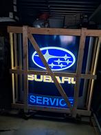 Zeldzame Subaru reclame lichtbak reliëf logo/letters 140cm, Verzamelen, Ophalen, Eu, Eu, Lichtbak of (neon) lamp