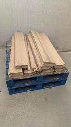 Partijtje hoekprofielen en tussenligvellen, Doe-het-zelf en Verbouw, Kratten en Dozen, Ophalen, Doos, 100 cm of meer, 60 cm of meer