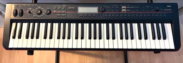 Korg Kross Workstation Keyboard met vocoder - als nieuw!, Muziek en Instrumenten, Keyboards, Gebruikt, 61 toetsen, Korg, Aanslaggevoelig