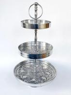 Metalen zilverkleurige etagère, drielaags, Ophalen, Zo goed als nieuw