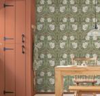 2 nieuwe rollen vliesbehang William Morris Pimpernel green, Ophalen of Verzenden, Minder dan 10 m², Groen, William morris