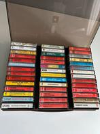 Flairbox met 42 cassettebandjes. Zie foto’s., Cd's en Dvd's, Cassettebandjes, Overige genres, Met bewaardoos, rek of koffer, 26 bandjes of meer