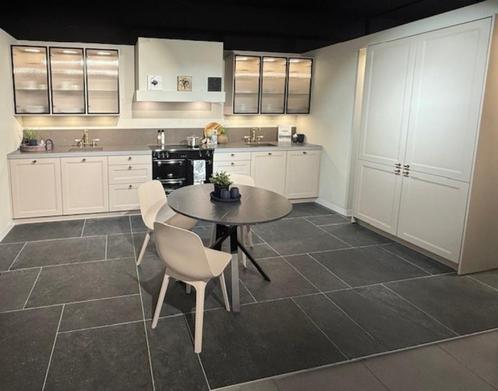 Klassieke keuken Kashmir met kader deurtje, Huis en Inrichting, Keuken | Complete keukens, Nieuw, Dubbelwandige keuken, Overige kleuren