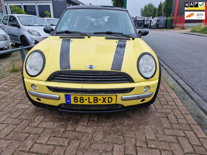 Mini Mini 1.6 Cooper Pepper BJ.2002 Km.st. 244685 met APK to, Auto's, Mini, Bedrijf, Te koop, Cooper, ABS, Airbags, Boordcomputer