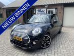 MINI Mini 1.5 John Cooper Works 5 drs H.leer Xenon, Auto's, Mini, 136 pk, Gebruikt, Leder en Stof, Zwart