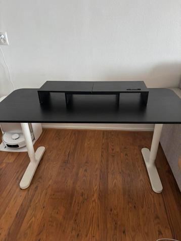 Ikea bureau type Bekant - afbeelding 1