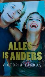 V. Farkas - Alles is anders, Ophalen of Verzenden, Zo goed als nieuw, V. Farkas