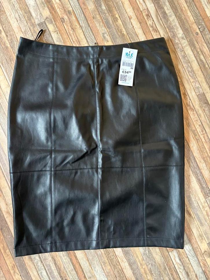 Nieuwe zwarte rok MS Mode maat 42, Kleding | Dames, Rokken, Nieuw, Maat 42/44 (L), Zwart, Knielengte, Ophalen of Verzenden