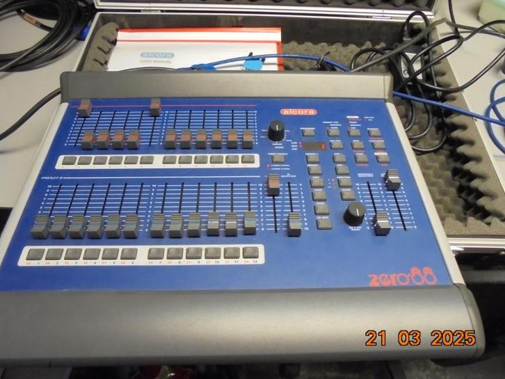 Zerro 88 Alcora licht controller, Muziek en Instrumenten, Licht en Laser, Gebruikt, Licht, Ophalen