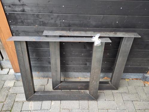 2x Stalen tafelpoot 80cm breed 74cm hoog, Huis en Inrichting, Tafelonderdelen, Gebruikt, Tafelpoot, 50 tot 100 cm, 50 tot 100 cm