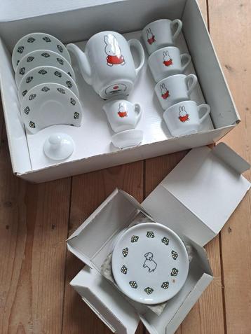 Vintage Nijntje theeservies porselein + extra gebaksbordjes beschikbaar voor biedingen
