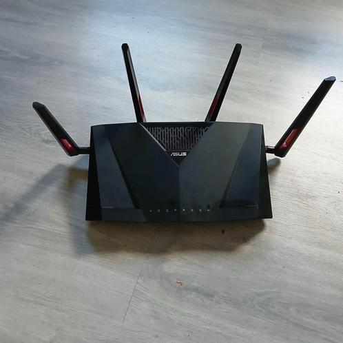 Asus AC3100 Dual band Gigabit router, Computers en Software, Routers en Modems, Zo goed als nieuw, Router, Ophalen of Verzenden