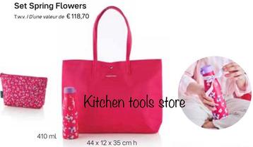 Tupperware set thermoskan + xl tas + toilettas laatste beschikbaar voor biedingen