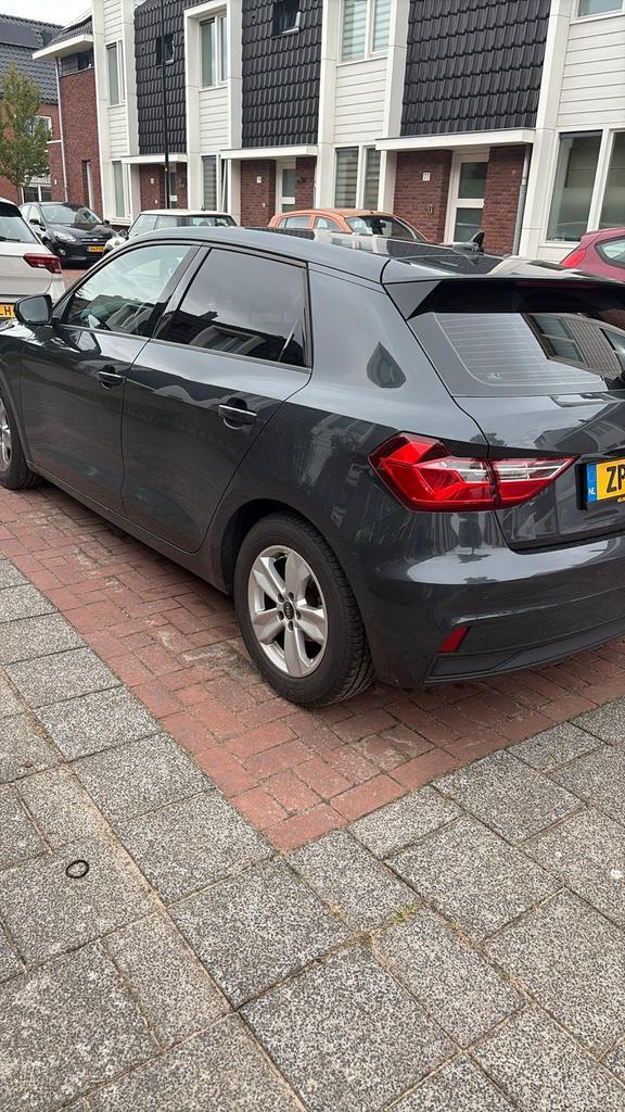 Audi A1 30 Tfsi 116pk 2019 Grijs, Auto's, Audi, Particulier, A1, Achteruitrijcamera, Adaptieve lichten, Airbags, Airconditioning