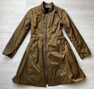 Prachtige goudbruine winterjas Cora Kemperman, maat L beschikbaar voor biedingen