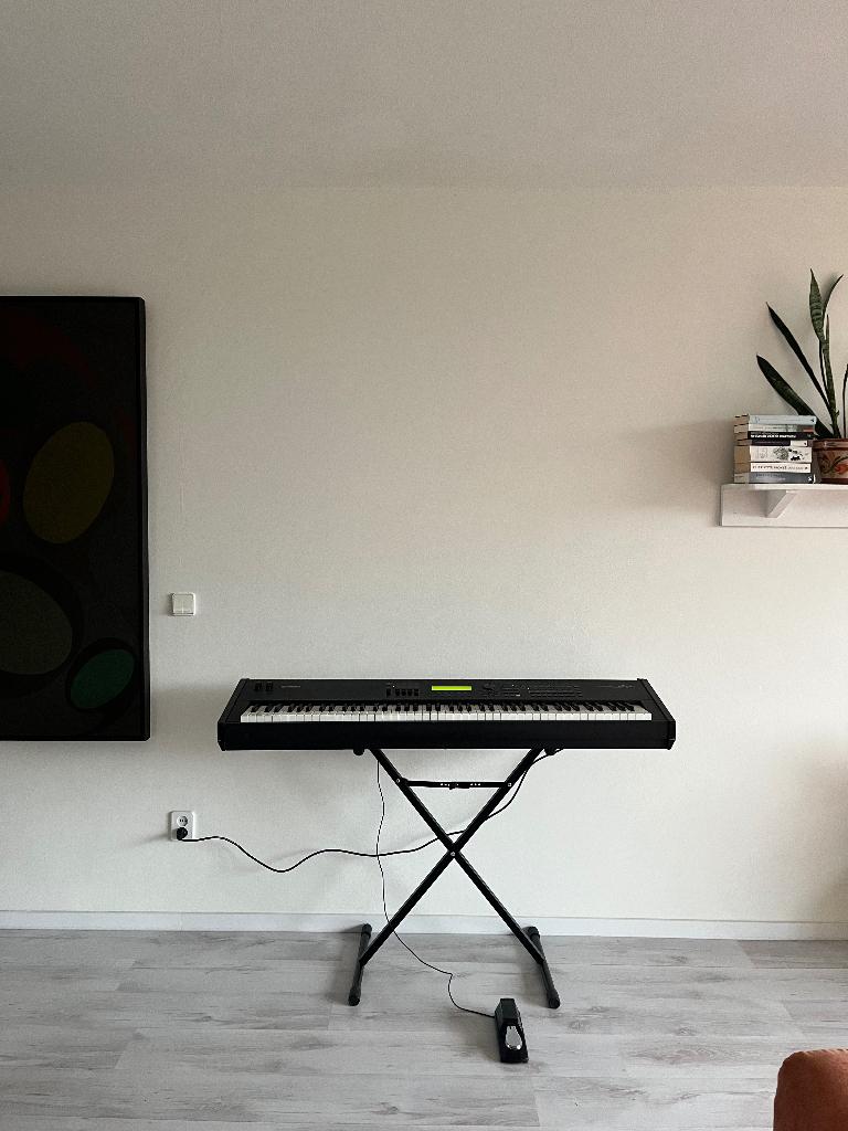 Yamaha s90 synthesizer incl. voetpedaal, Muziek en Instrumenten, Synthesizers, Gebruikt, 88 toetsen, Yamaha, Met standaard, Ophalen