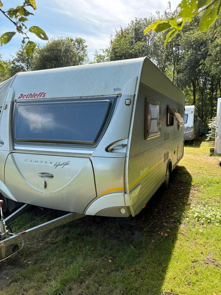 Dethleffs Camper Lifestyle 510DB, Caravans en Kamperen, Caravans, Particulier, tot en met 4, 1250 - 1500 kg, Rondzit, Dethleffs