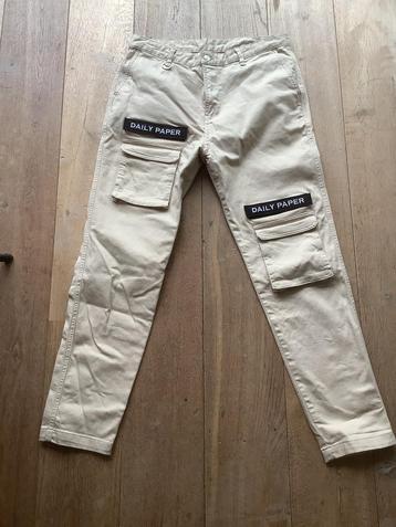 Daily Paper khaki kleur broek beschikbaar voor biedingen