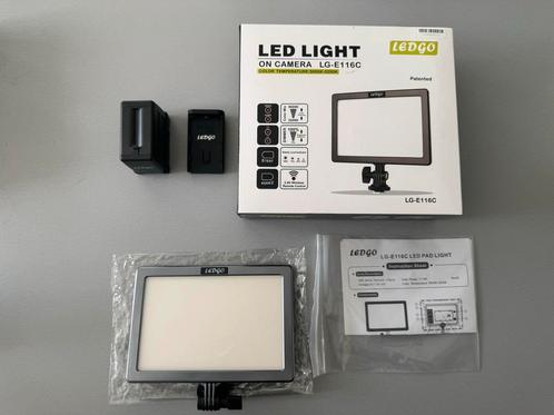 LEDGO LG-E116C On-Camera LED Lamp | Zo goed als nieuw, Audio, Tv en Foto, Fotografie | Fotostudio en Toebehoren, Zo goed als nieuw