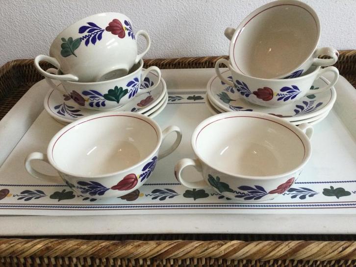 Boerenbont Boch België ( Soepkom met schotel), Huis en Inrichting, Keuken | Servies, Zo goed als nieuw, Kop(pen) en/of Schotel(s)