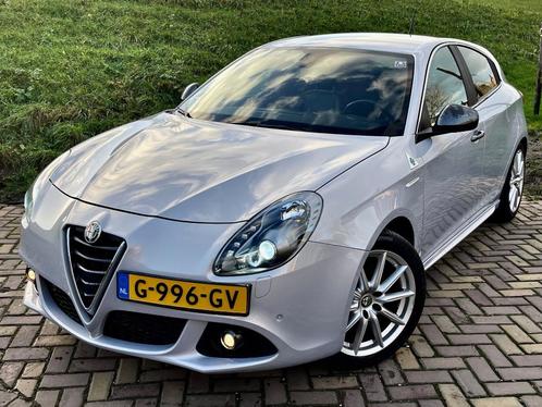 Alfa Romeo Giulietta 1.750 TBI AUT 2016 Bianco Lunare Parel!, Auto's, Alfa Romeo, Bedrijf, Giulietta, ABS, Airbags, Airconditioning