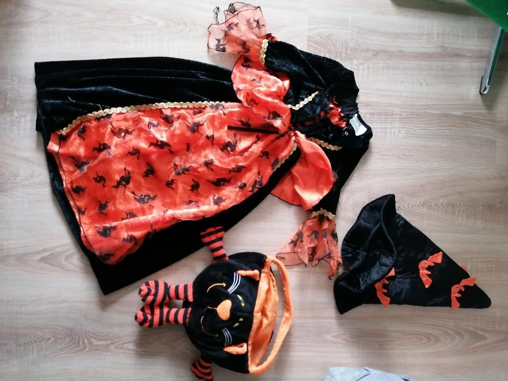 Disney Heks Kostuum, Ophalen of Verzenden, Zo goed als nieuw, 110 t/m 116, Meisje