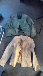 Suede Leren jasjes. Groen en zandkleur maat L, Ophalen of Verzenden, Gedragen, Maat 42/44 (L), Overige kleuren