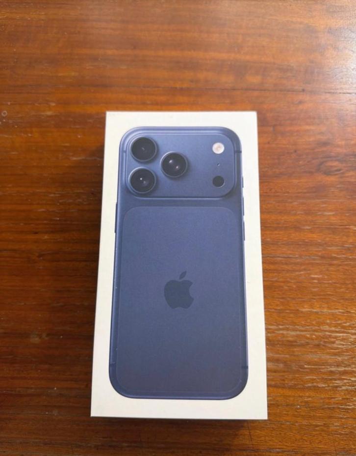 iphone 17 pro max nieuw deepblue, Telecommunicatie, Mobiele telefoons | Apple iPhone, Nieuw, 1 TB, Zonder abonnement, Zonder simlock