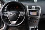 Toyota Avensis Wagon 2.2 D-4D Leder Navi Cam Trek Cruise, Voorwielaandrijving, Euro 5, 150 pk, Zilver of Grijs