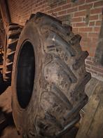 2x BKT 520/85R42 Tractorbanden, Zakelijke goederen, Agrarisch | Onderdelen | Banden, Velgen en Assen, Ophalen of Verzenden