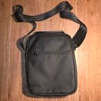 Zwarte Schoudertas - Tigernu, Ophalen of Verzenden, Zo goed als nieuw, Zwart, Overige merken