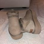 Ugg enkellaarsjes maat 38, Kleding | Dames, Schoenen, UGG, Bruin, Lage of Enkellaarzen, Ophalen of Verzenden