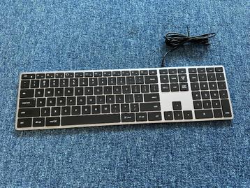 Satechi W3 Mac Keyboard met backlight beschikbaar voor biedingen