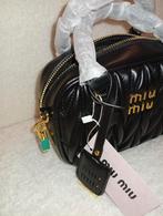 Nieuwe Miu Miu Handtas Zwart, Sieraden, Tassen en Uiterlijk, Tassen | Damestassen, Ophalen of Verzenden, Nieuw, Zwart, Handtas