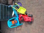 Buitenspeelgoed o.a een loopfietsje en een tractor., Ophalen, Gebruikt, Loopfiets