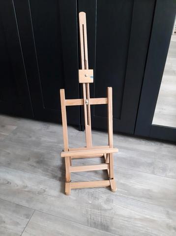 Te koop: Tafel schildersezel. (hout) beschikbaar voor biedingen