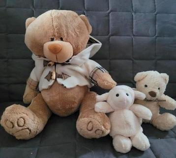 3 knuffels. ZGAN  beschikbaar voor biedingen